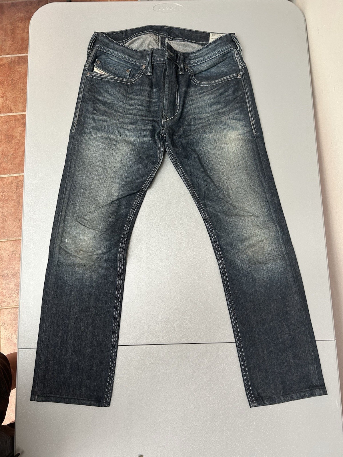 Diesel Mens Thanaz Slim Skinny Medium Wash Denim Low Rise 5-Pocket Made In US