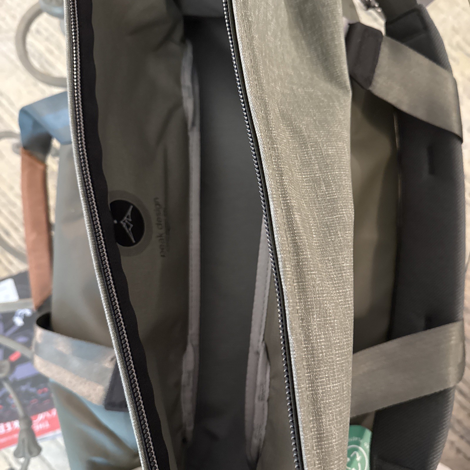 Peak Design Travel Duffel 35 Liter Sage Green