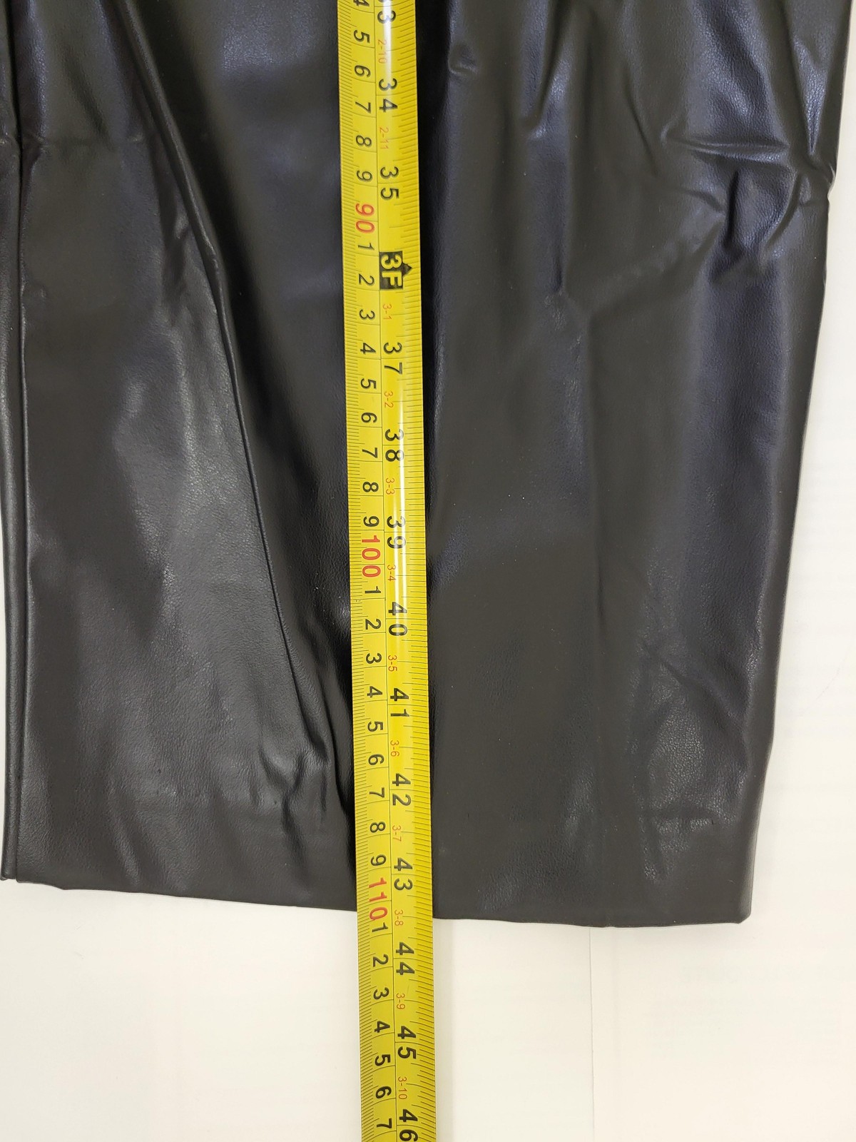 David Paul New York Pants Womens 24 Black PVC Faux Leather USA Made Elastic