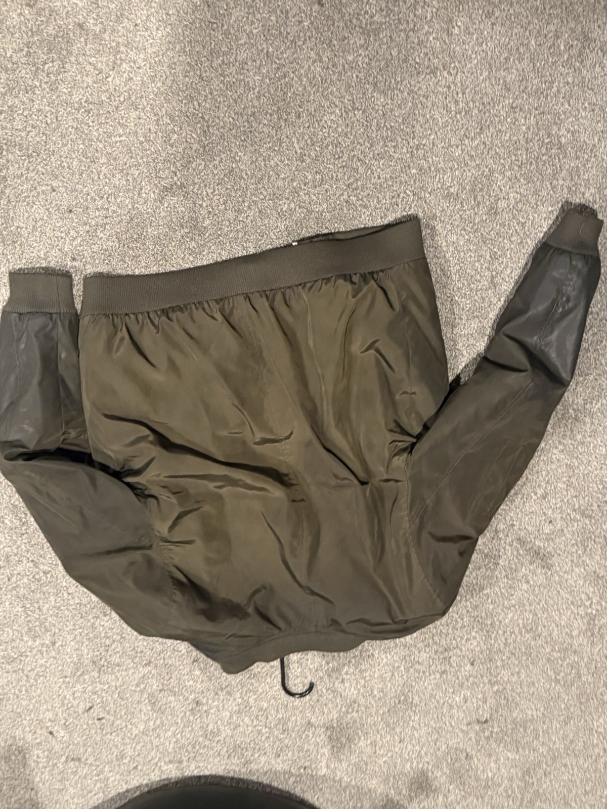 Forever 21 Men’s Green Bomber Jacket XL Full Zip Band Collar Solid Casual