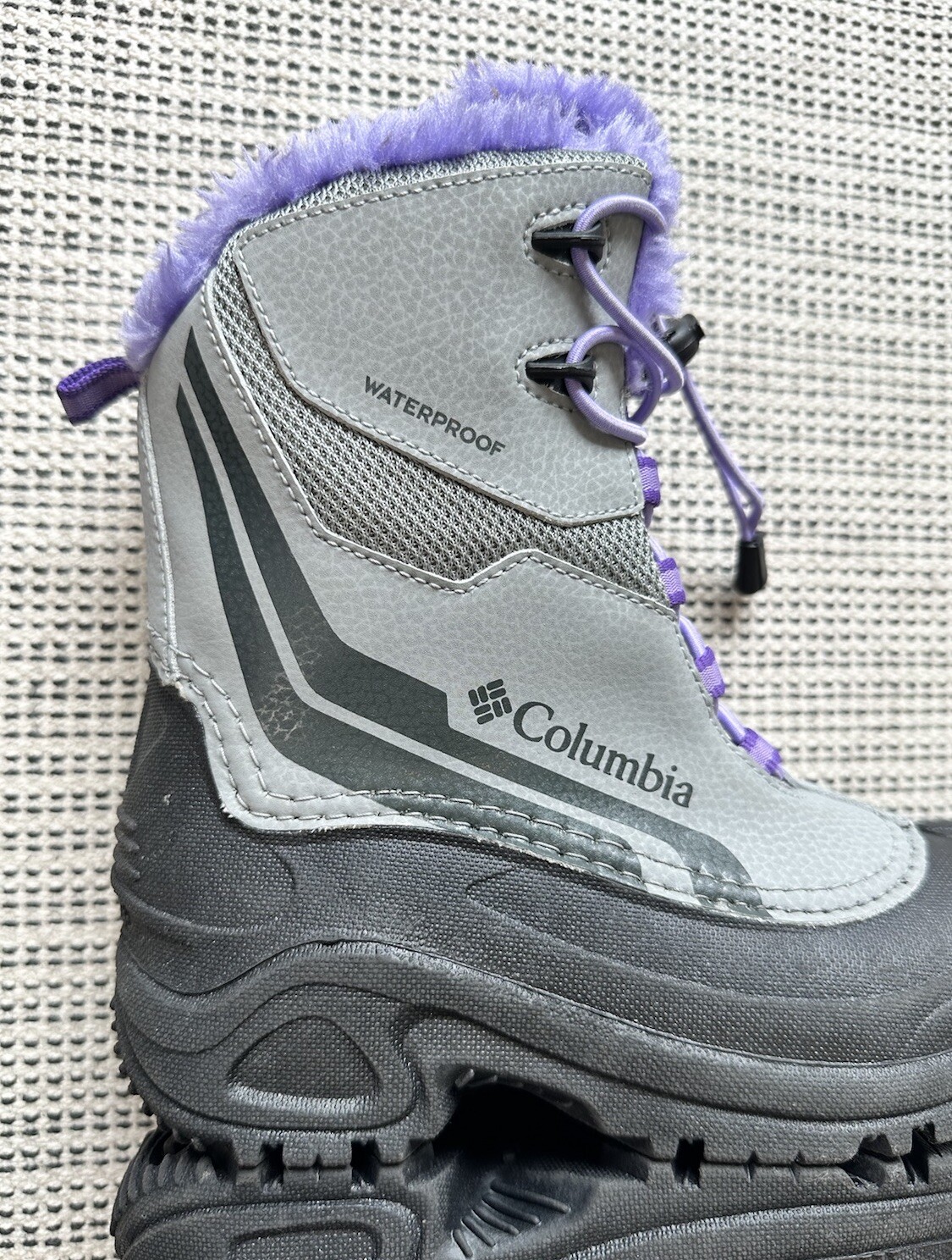 Columbia Bugaboot Girls 2 Gray Purple Snow Boots Faux Fur Waterproof Omni-Heat
