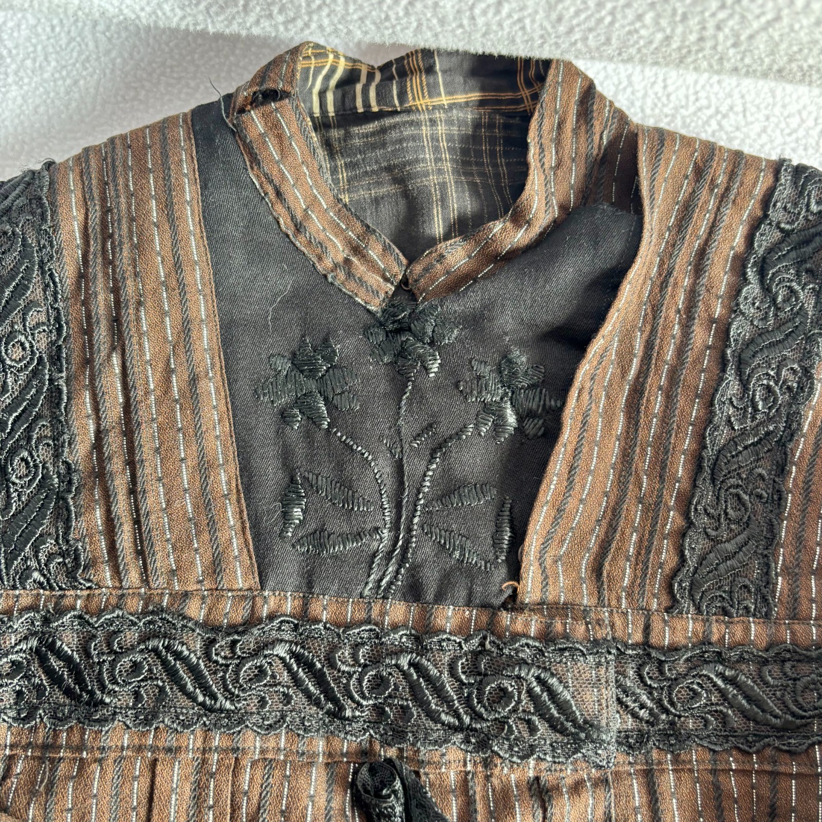 Vintage Hungarian Flared Boho Traditional Folk Blouse