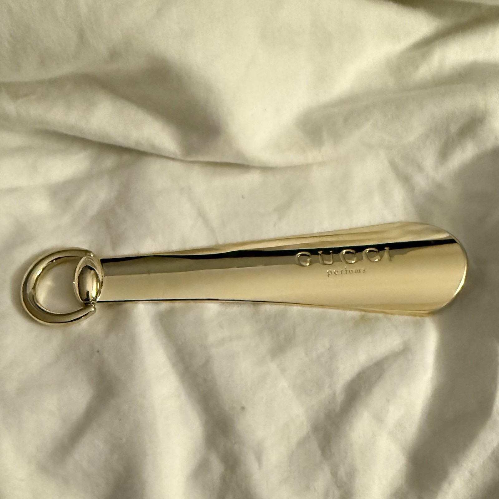 Gucci Made to Measure Shoe Horn Pre Owned In Original Box Gold Parfums 6 Inches