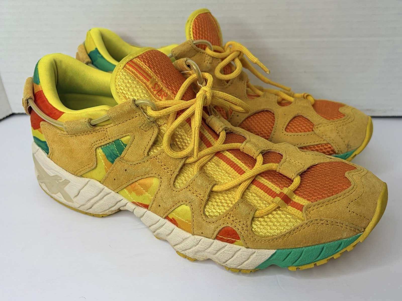 Asics Gel-Mai Knit Sunflower Sneakers Mens 8.5 Chunky Retro Dad Running Shoes