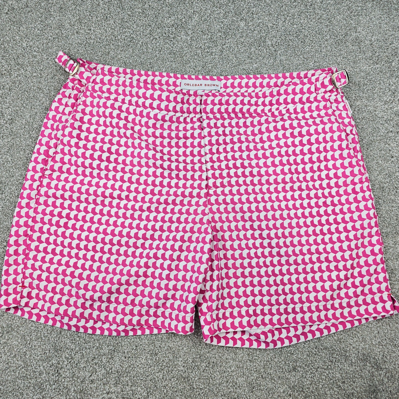 Orlebar Brown Classic Bulldog Swimming Shorts Pink Chevrons Geometric Mens 36