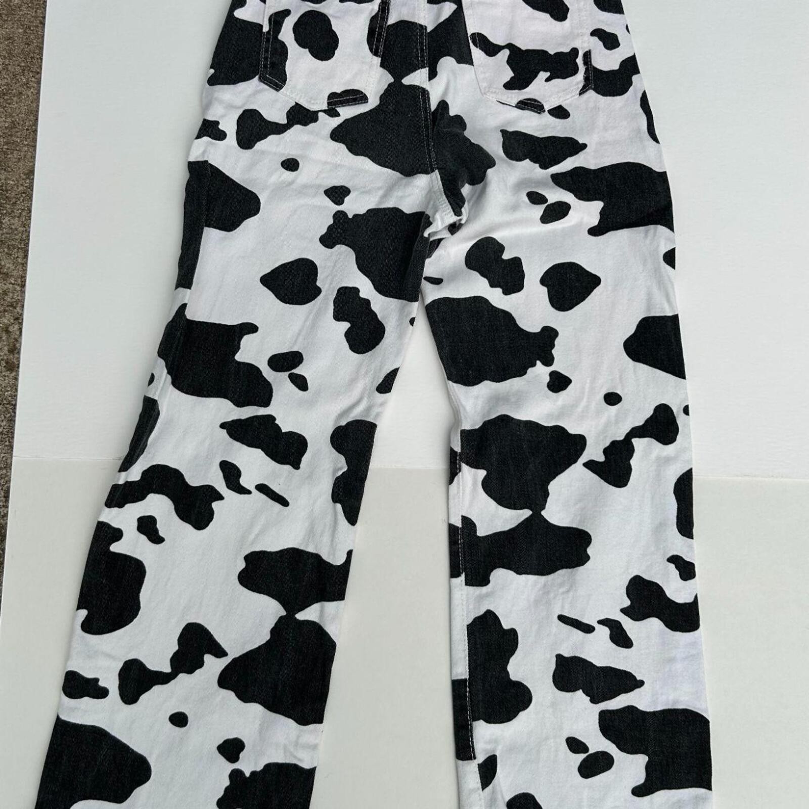 Preloved – Cow Print Jeans – Women – Size 4