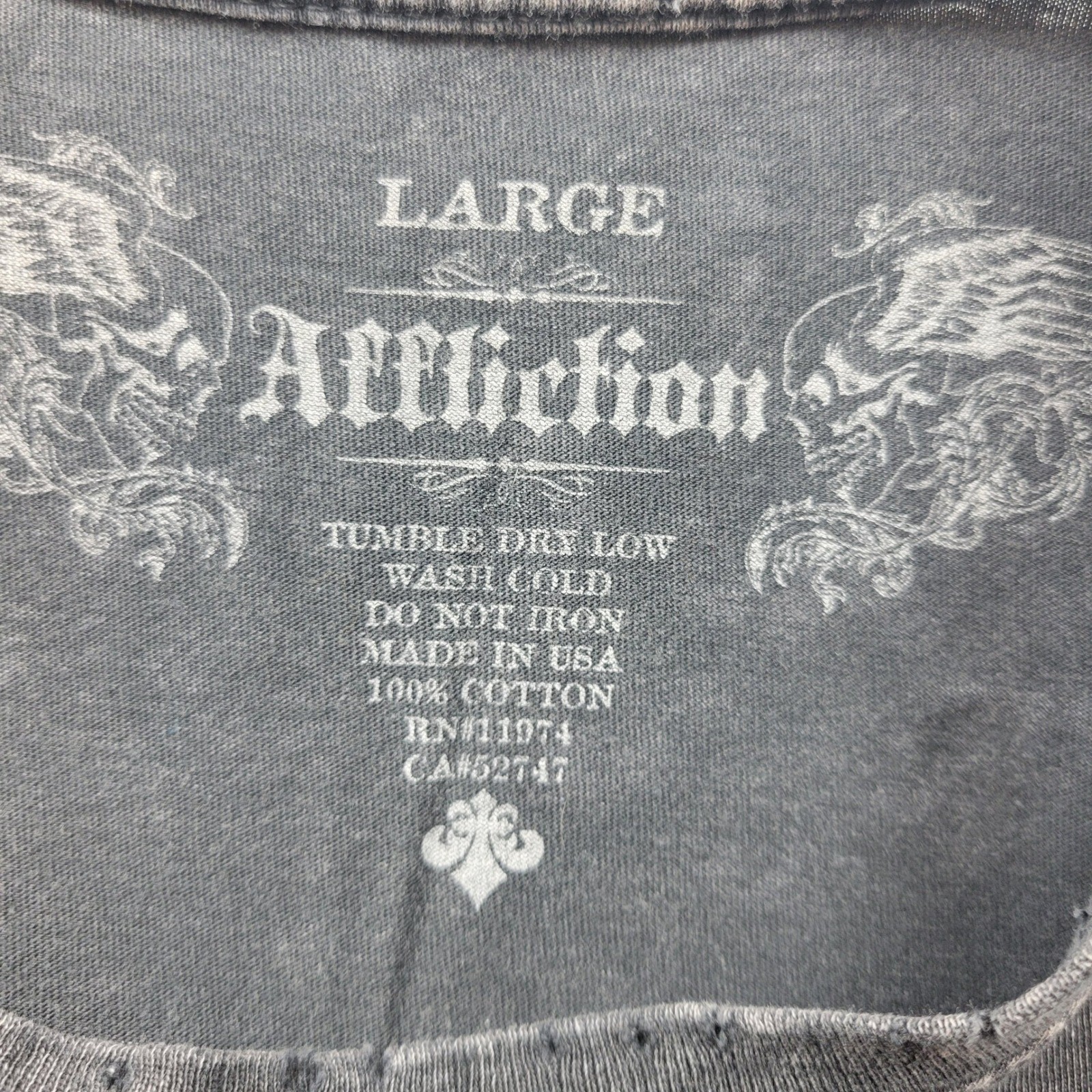 Affliction Mens Royal Lineage Large Gray Distressed Skeleton T-Shirt Tee Y2K