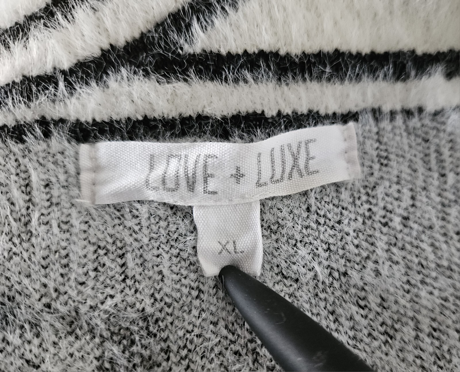 LOVE + LUXE Long Cardigan Black + White Fuzzy Eyelash Knit Women’s XL NWOT