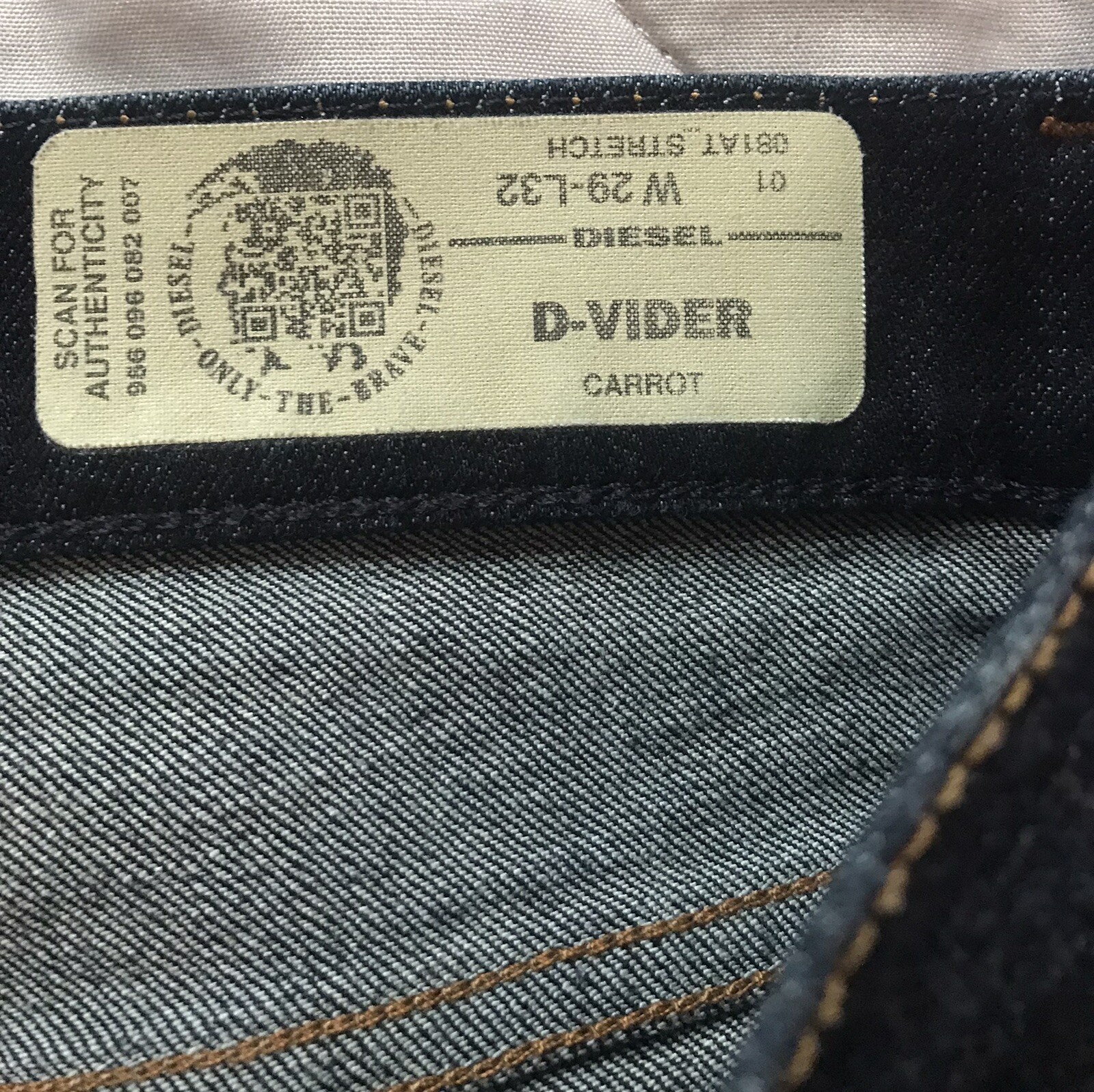Diesel Blue Jeans D – VIDER Carrot Jeans W 29” X L 32”