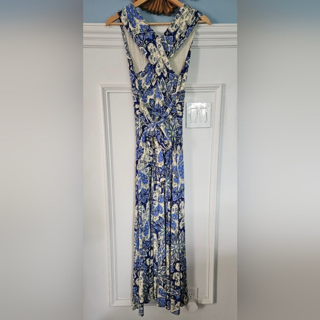 Vanessa Virginia Anthropologie floral knit maxi dress SP small petite