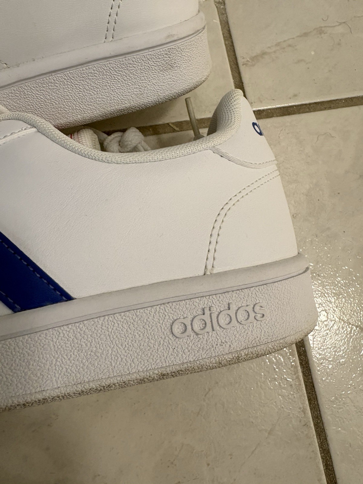 Men’s Adidas Grand Court Base White Leather Sneakers (9.5)