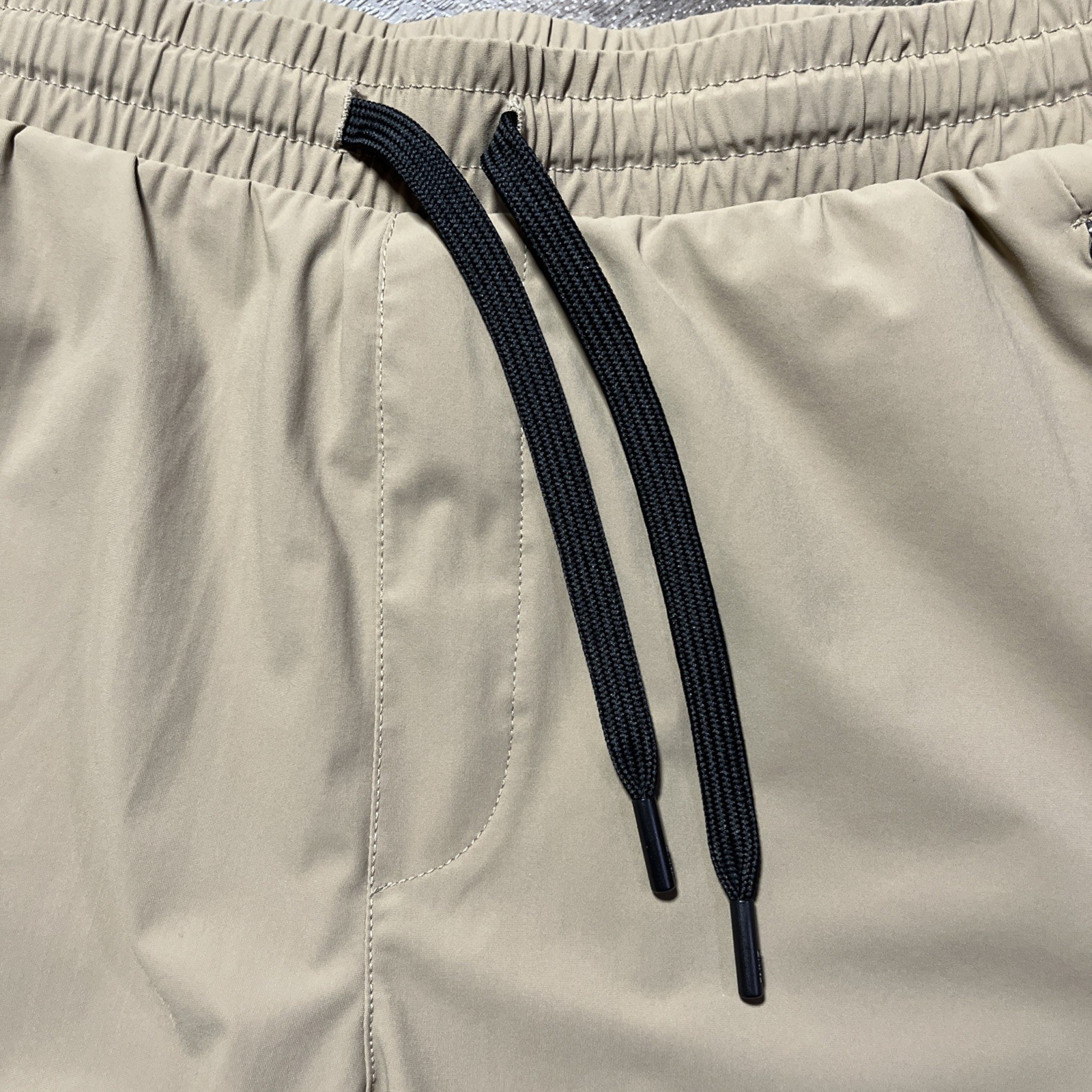 UNRL In Flex Jogger III Pants Men’s Small Desert Khaki Golf Stretch EUC