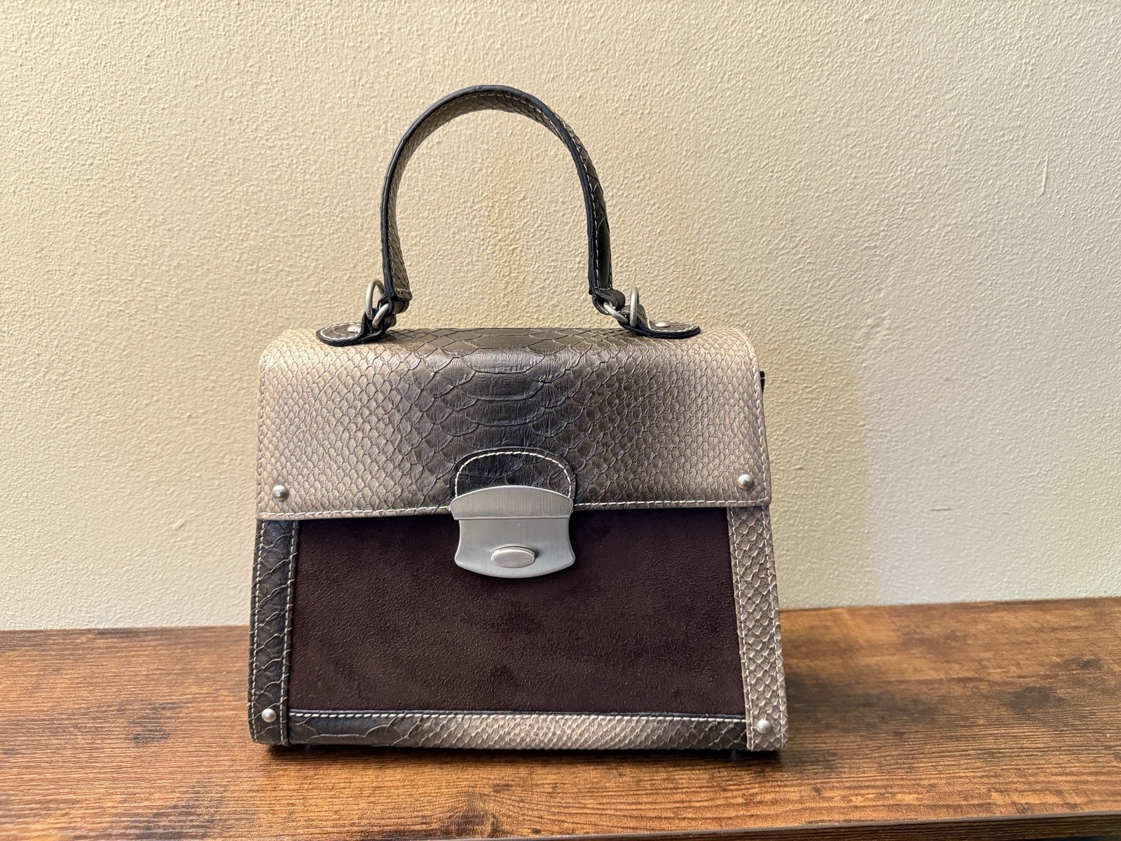 Vintage Snakeskin/Suede Dark Academia Literary Chic/Bookstore Handbag