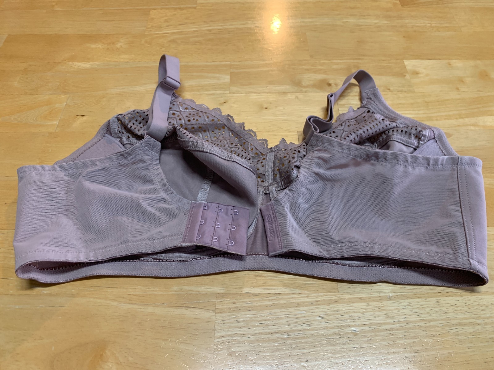 Glamorise ComfortLift Wire‑Free Bra • Full Coverage • Soft Lace • Support • 40F