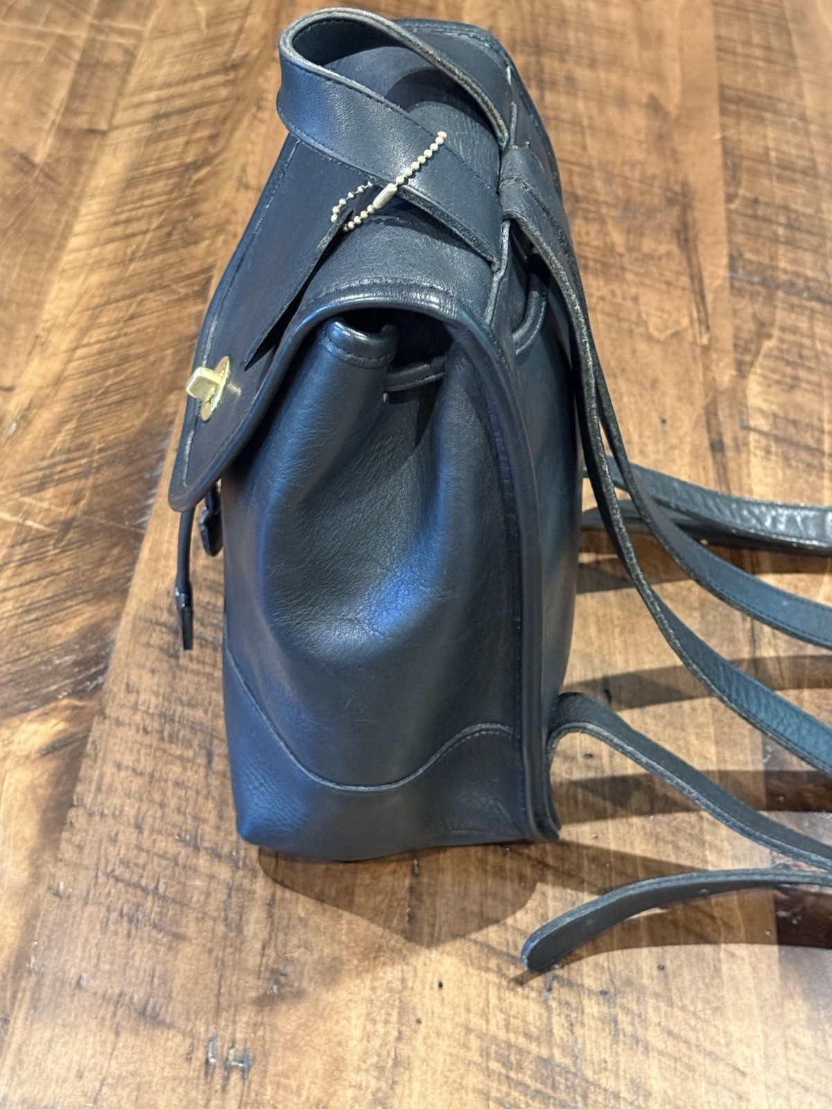 Coach Vintage 9960 Black Leather Small Daypack Backpack Turnlock USA 1995 EUC