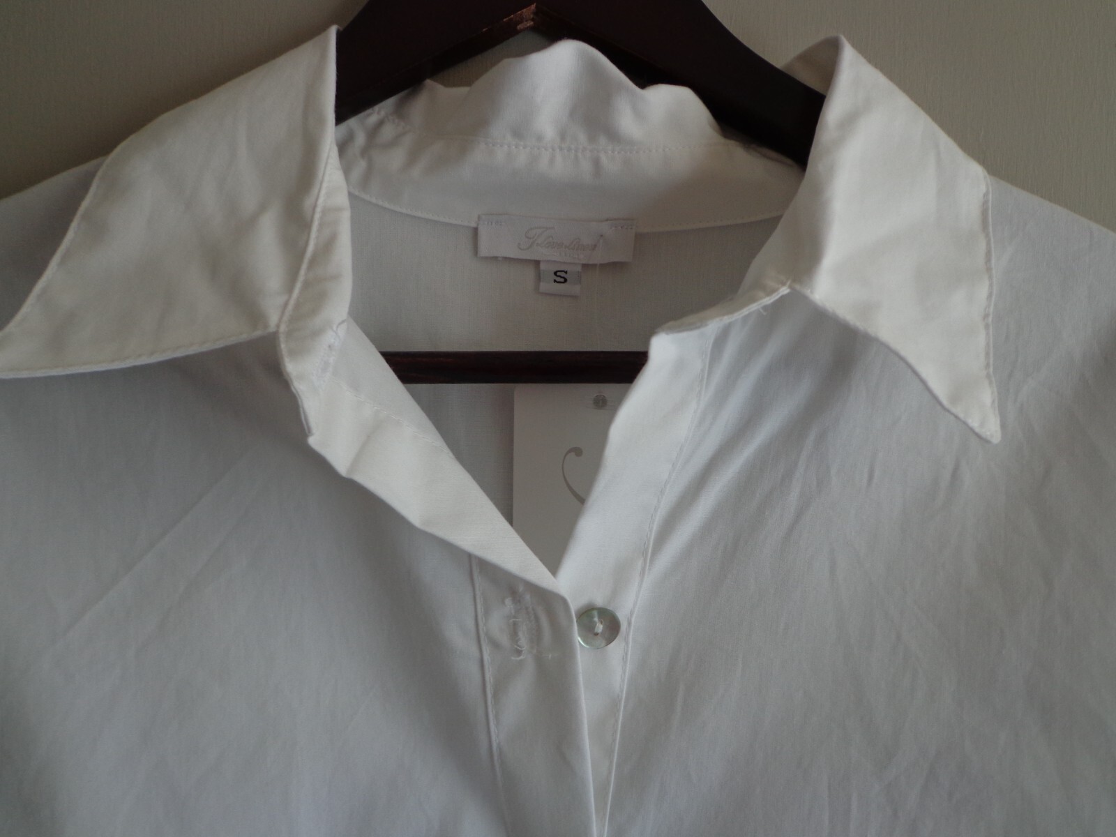 NWT I Love Linen Hi-Lo Button Down Blouse S White Long Sleeve Button Cuff