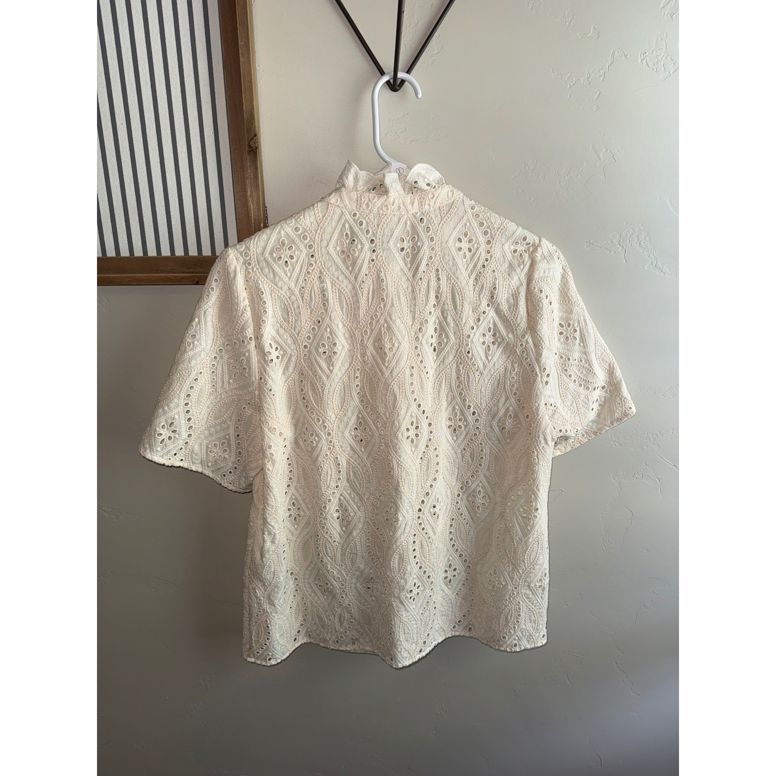 Sezane Chemise Dalhia Ecru Eyelet Ruffle Collar Blouse US 8 FR 40