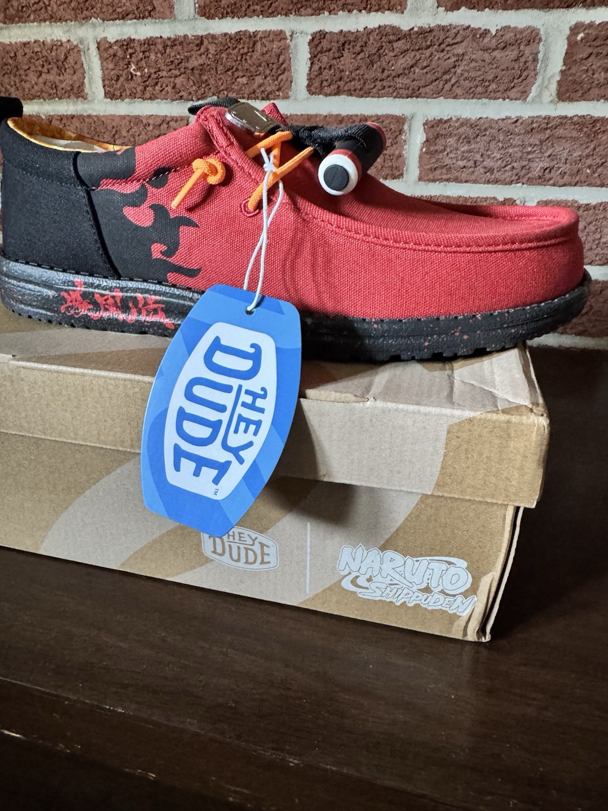 Hey Dude x Naruto Sage Mode Wally Funk Limited Time Collab Mens Size 10 New