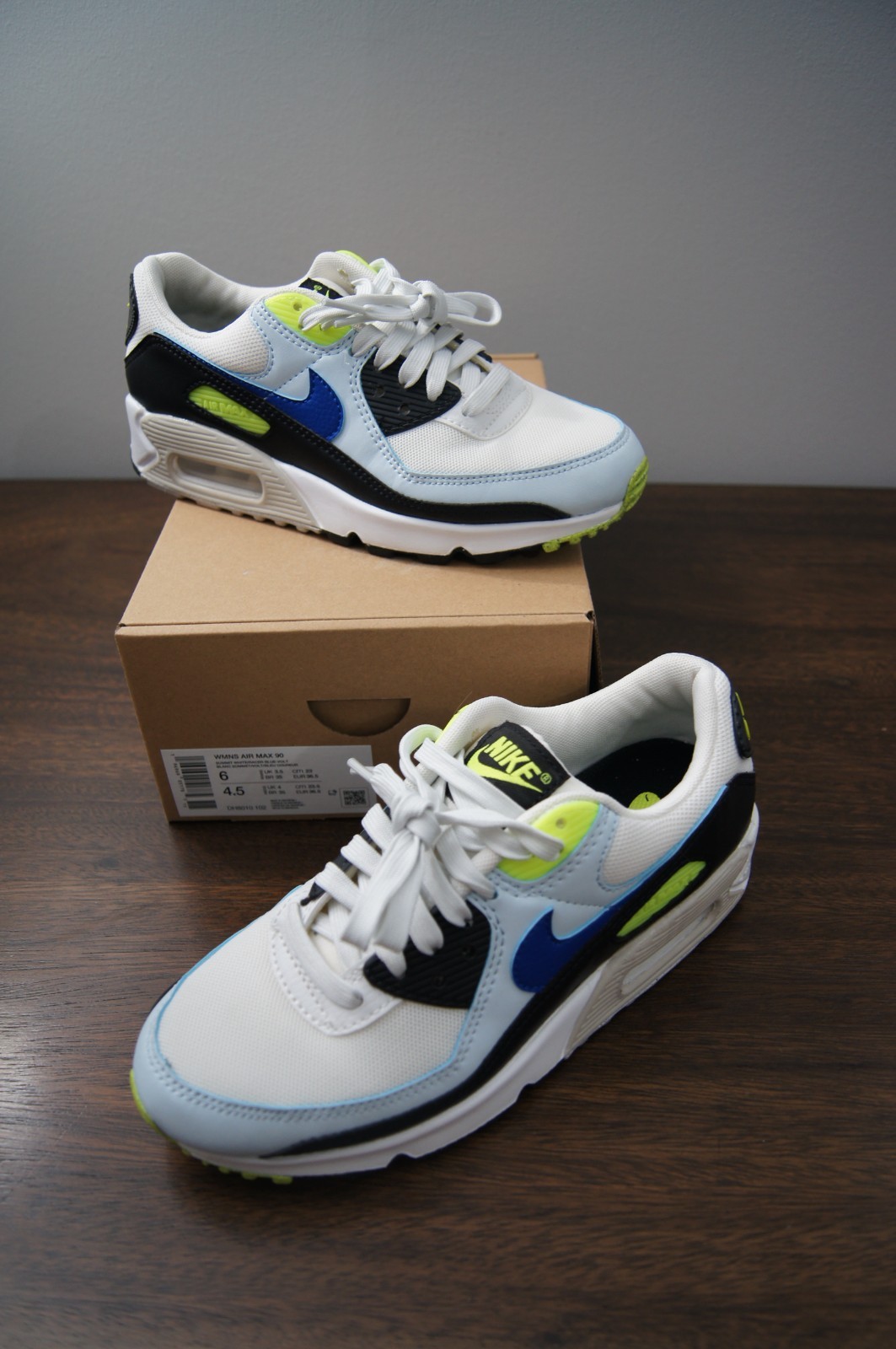 Nike Air Max 90 Women Size 6 Limited Edition (Summit White/RacerBlue – Volt)