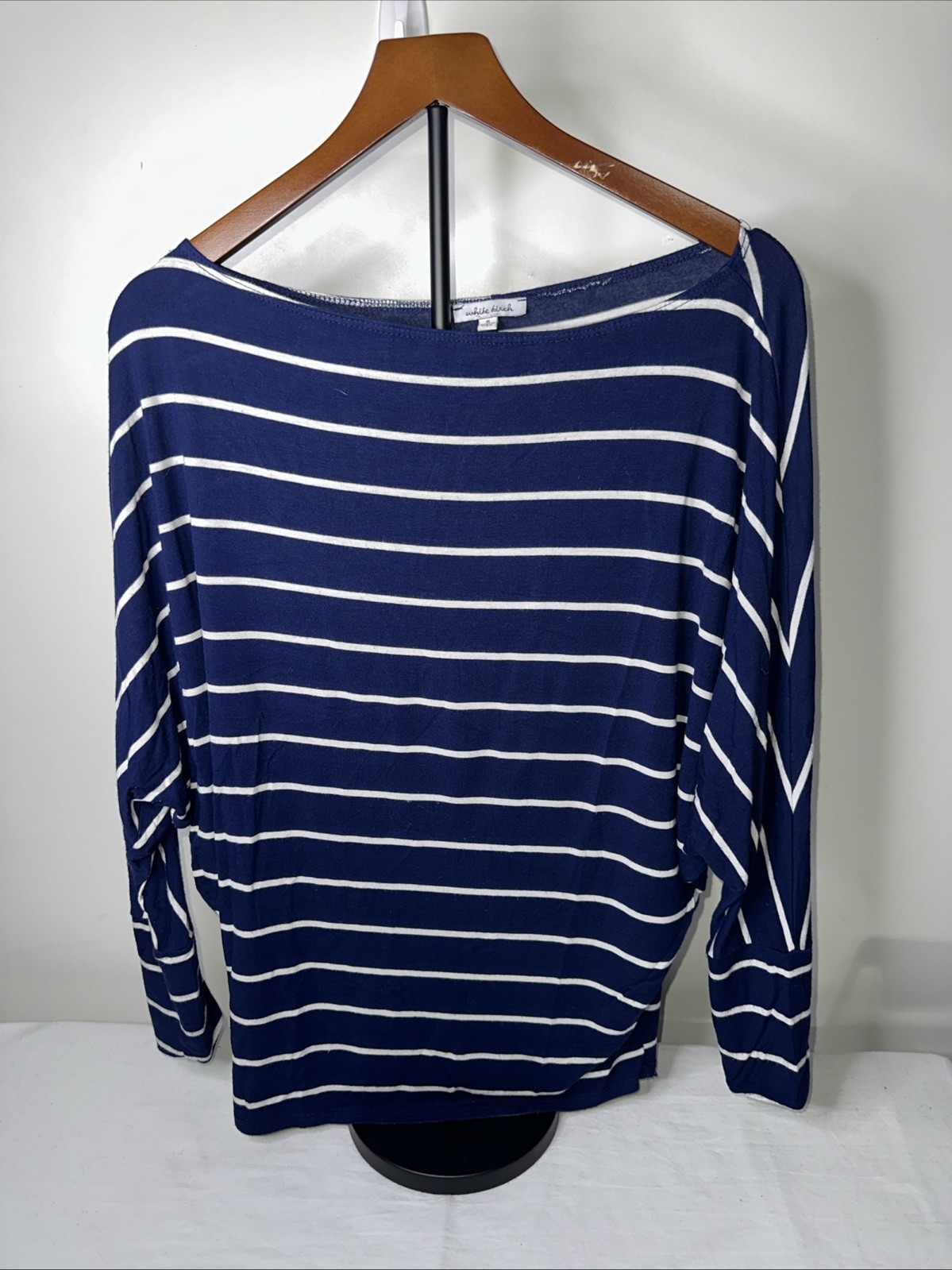 White Birch Navy/White Striped Long Sleeve Shirt Size Small