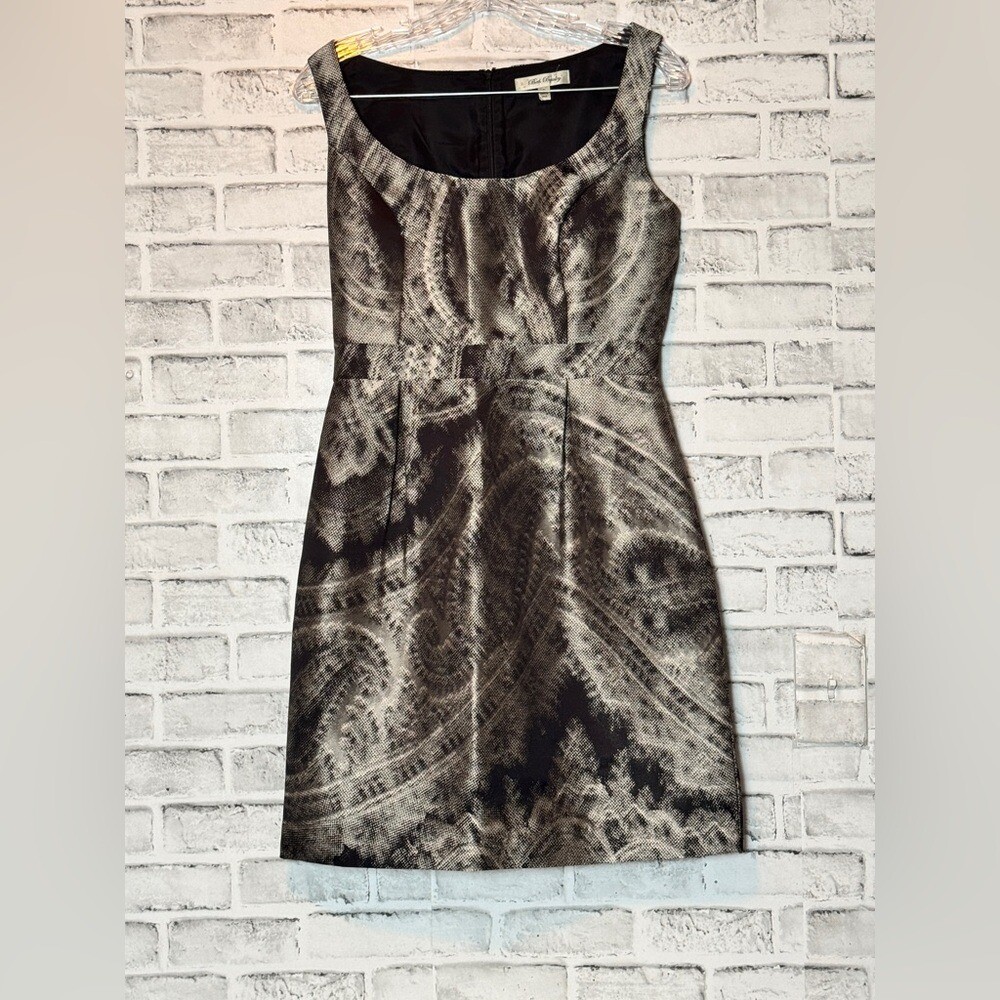 Beth Bowley Silver Sheath Mini Dress Sleeveless Scoop Neck