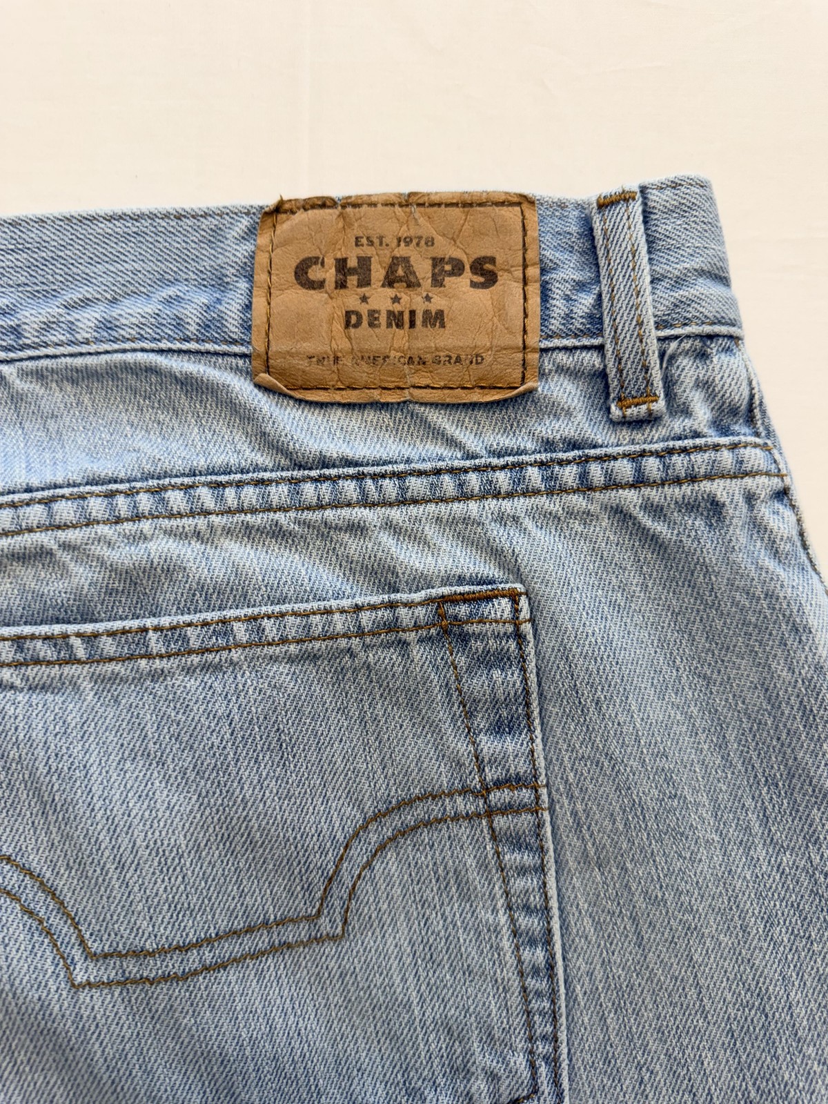 Chaps 985 Jeans Mens 42×30 Light Wash Blue Relaxed Straight Leg Denim Pants