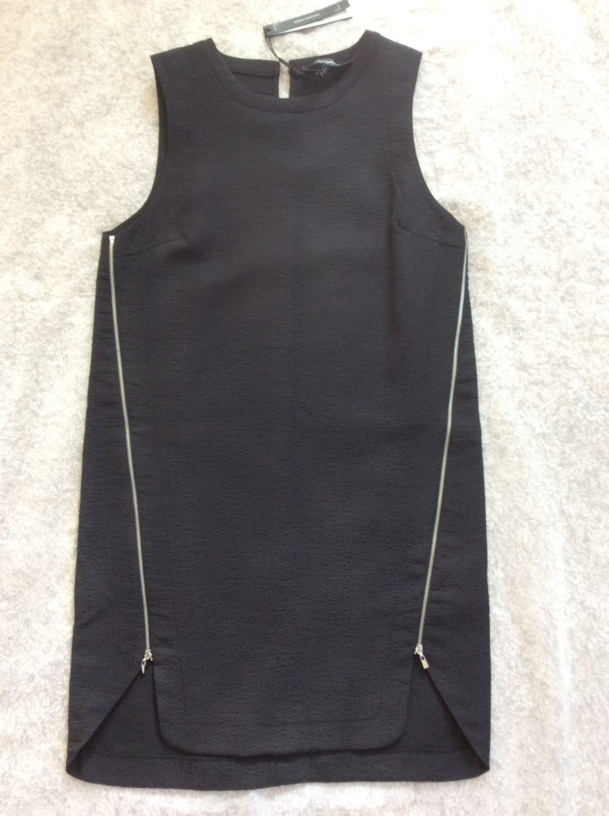 Robert Rodriguez Black Textured Sleeveless Dress – Size 4 NWT