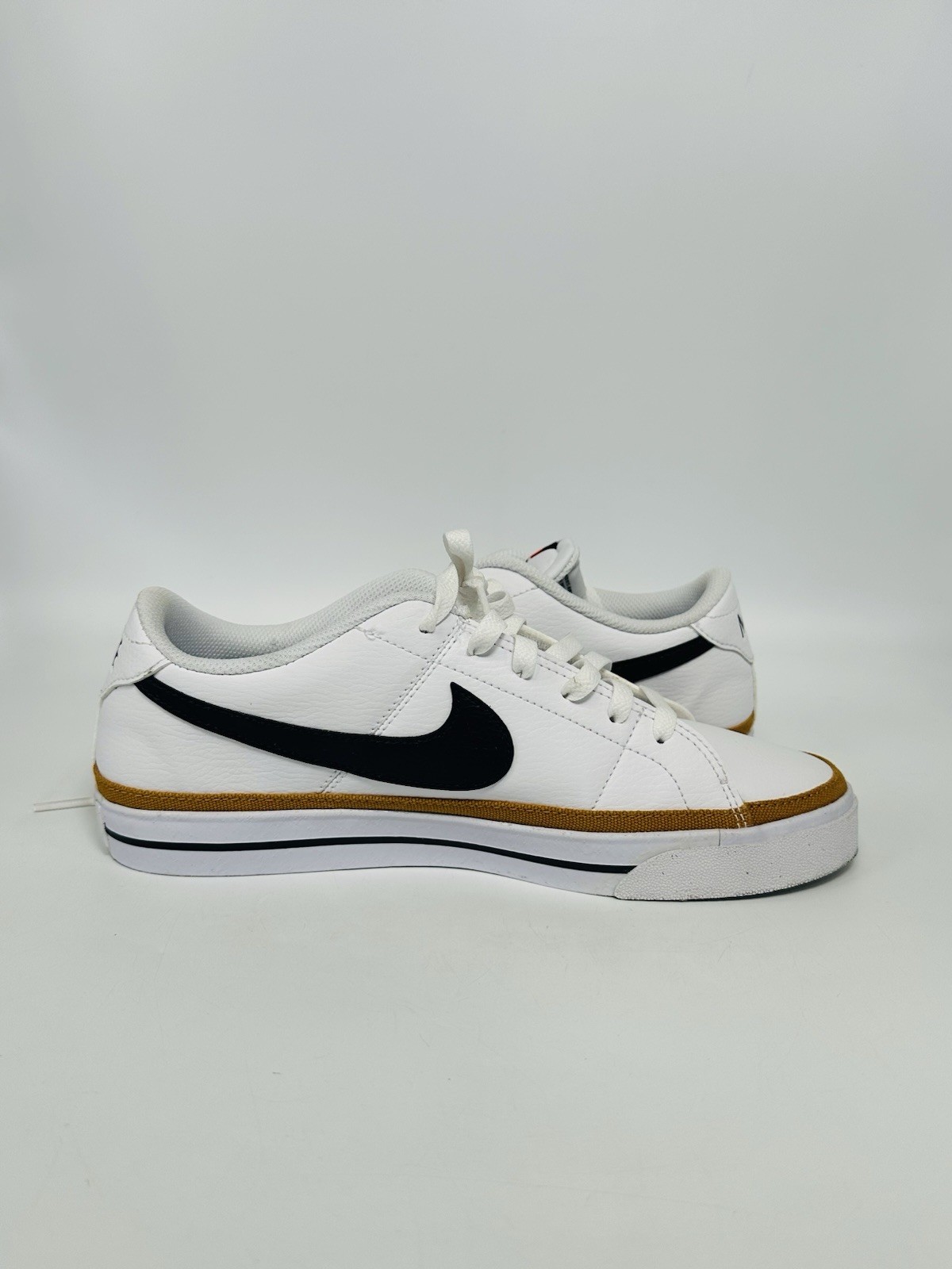 Nike Court Legacy NN Sneakers White/Team Sz 9.5 WOMENS 8 MENS SEE PHOTOS NO BOX