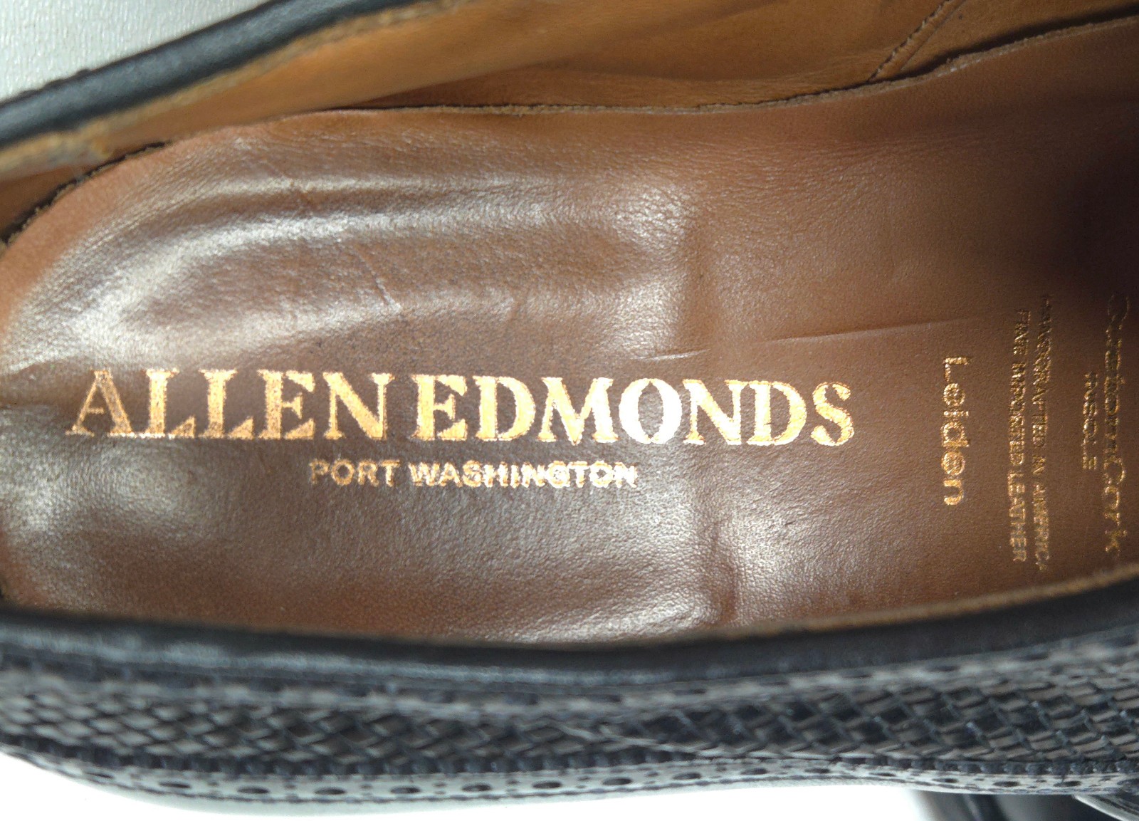ALLEN EDMONDS Leiden Woven Wingtip Oxfords 11.5 E Black Basket Weave +shoe trees