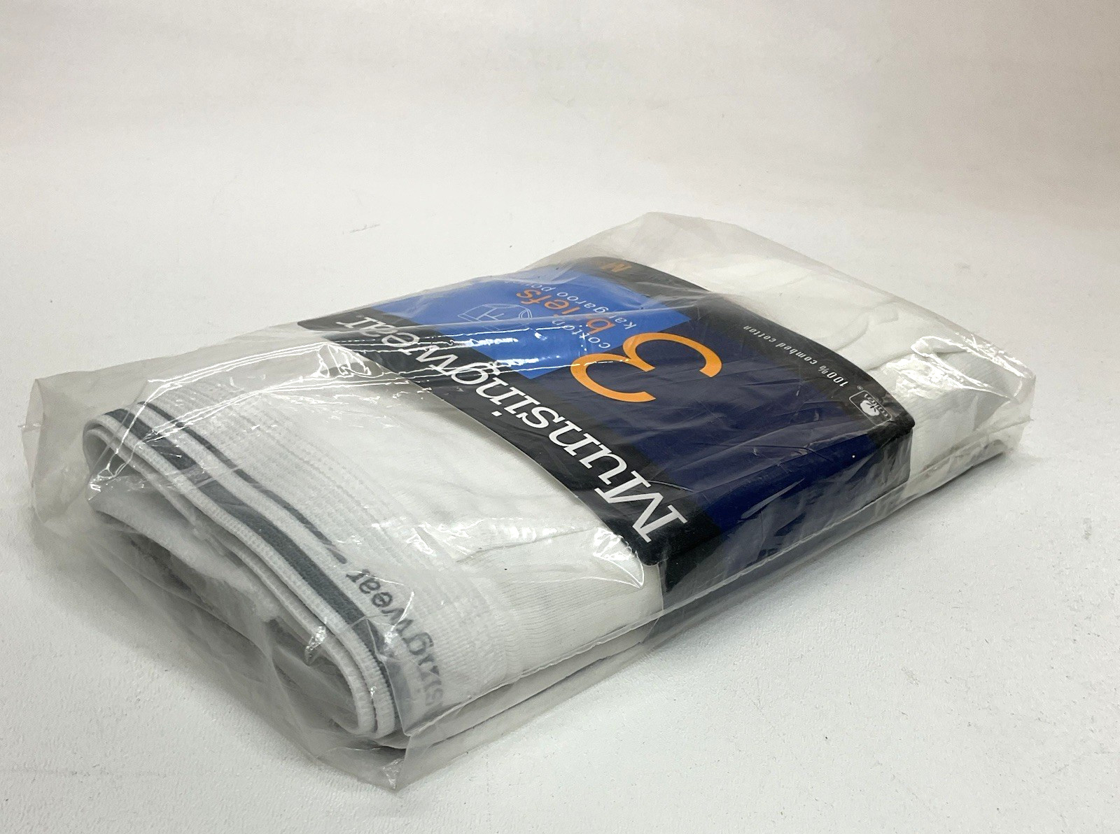 Munsingwear Men’s Cotton Briefs Pack Of 3 Size 32-34 M White Kangaroo Pouch NEW
