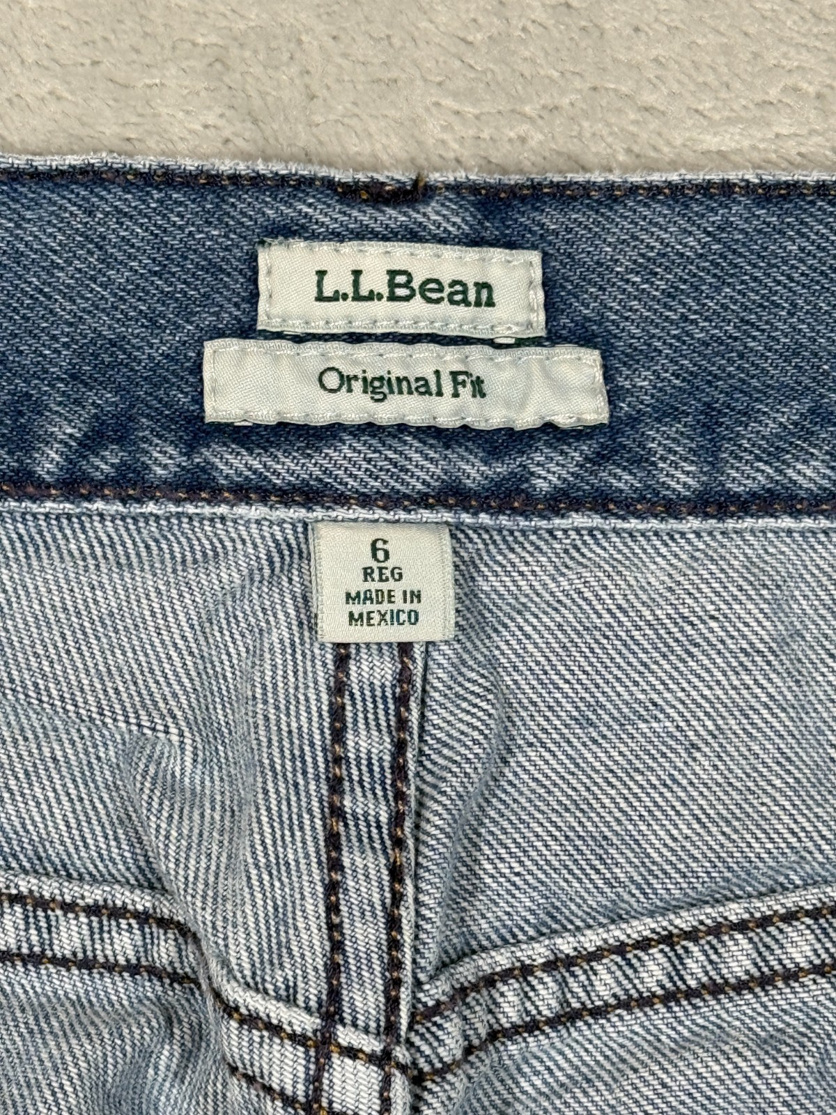 L.L. Bean Original Fit Straight Jeans Womens Sz 6 Reg Blue Denim 100% Cotton