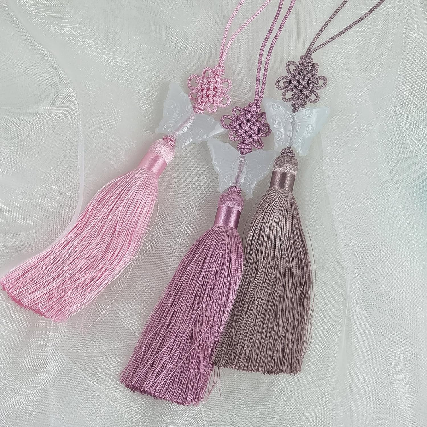 Jade Butterfly Norigae – Elegant Mint Tassel Charm for Hanbok Accessory