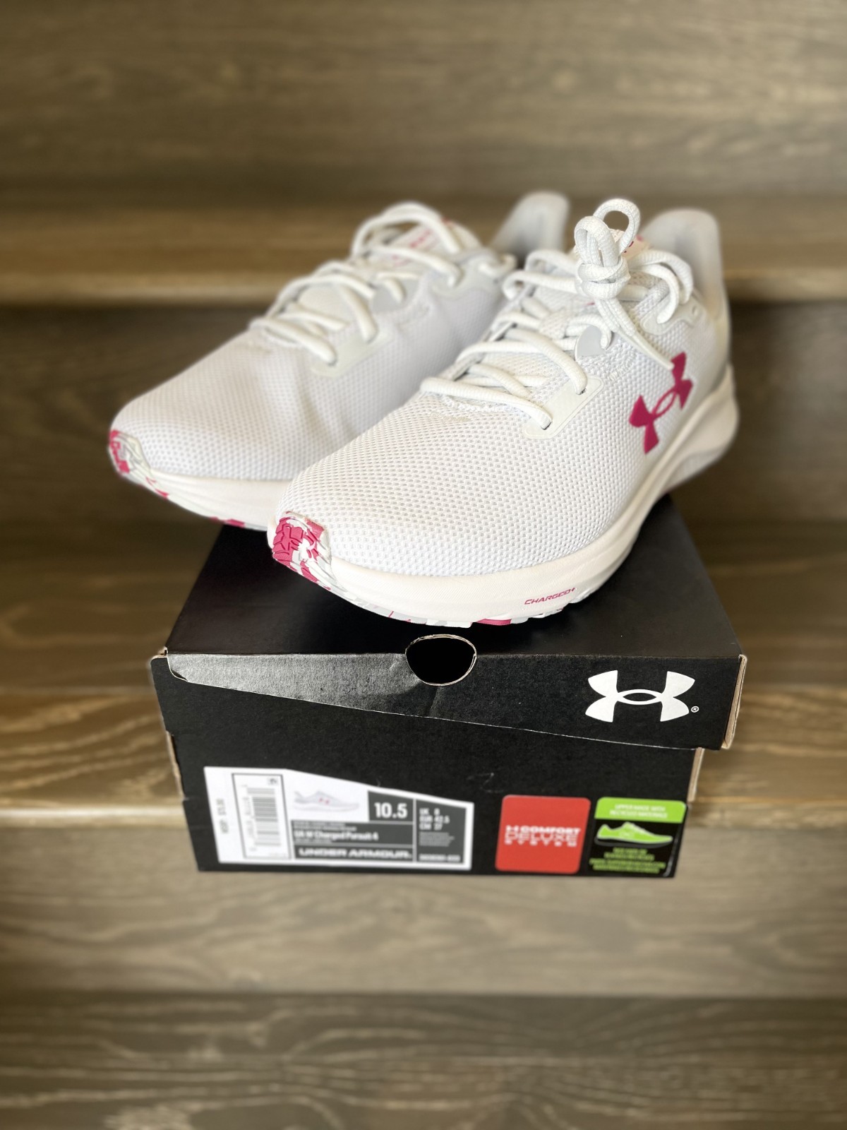 Under Armour Women’s Charged Assert Nine Running Shoe (US 10.5)