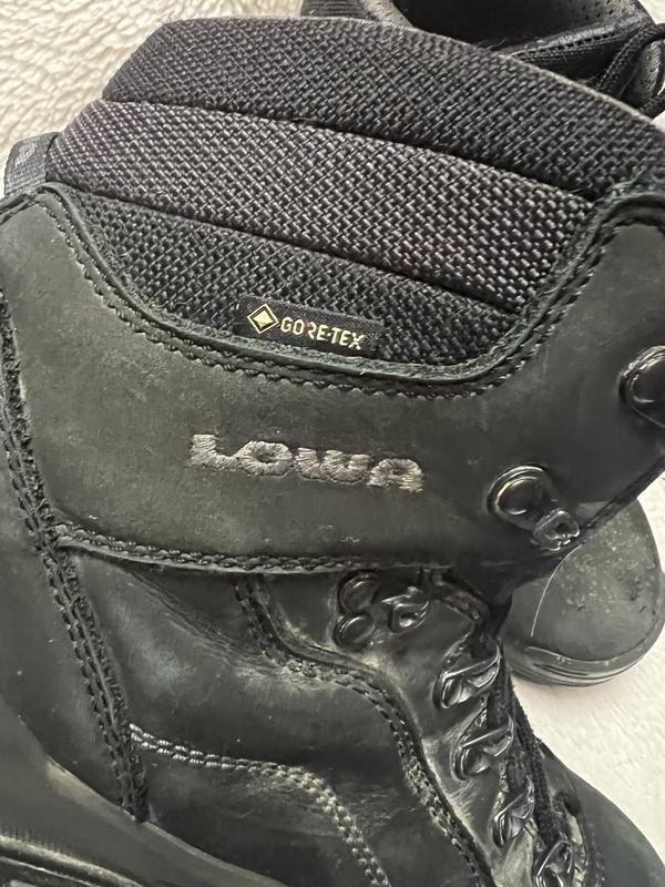 Men Lowa Boots Black Leather 43