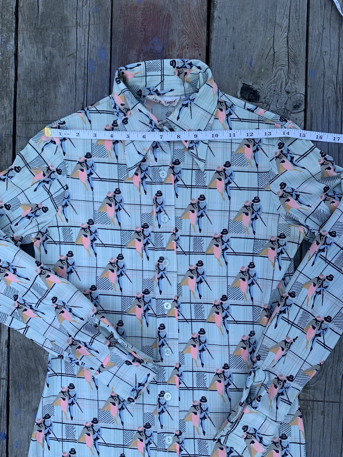 An Original Imprint Graphic Button-Front Shirt 100% Polyester 16 1/2 Blue