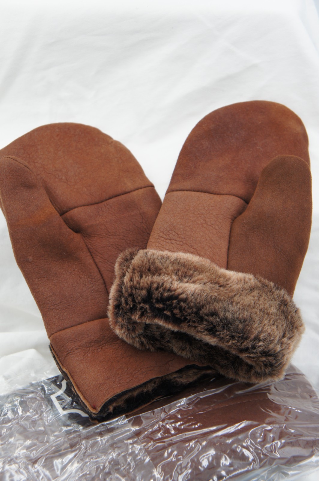 REAL GENUINE SHEEPSKIN SHEARLING LEATHER MITTENS UNISEX, AGED COGNAC BROWN S-2XL