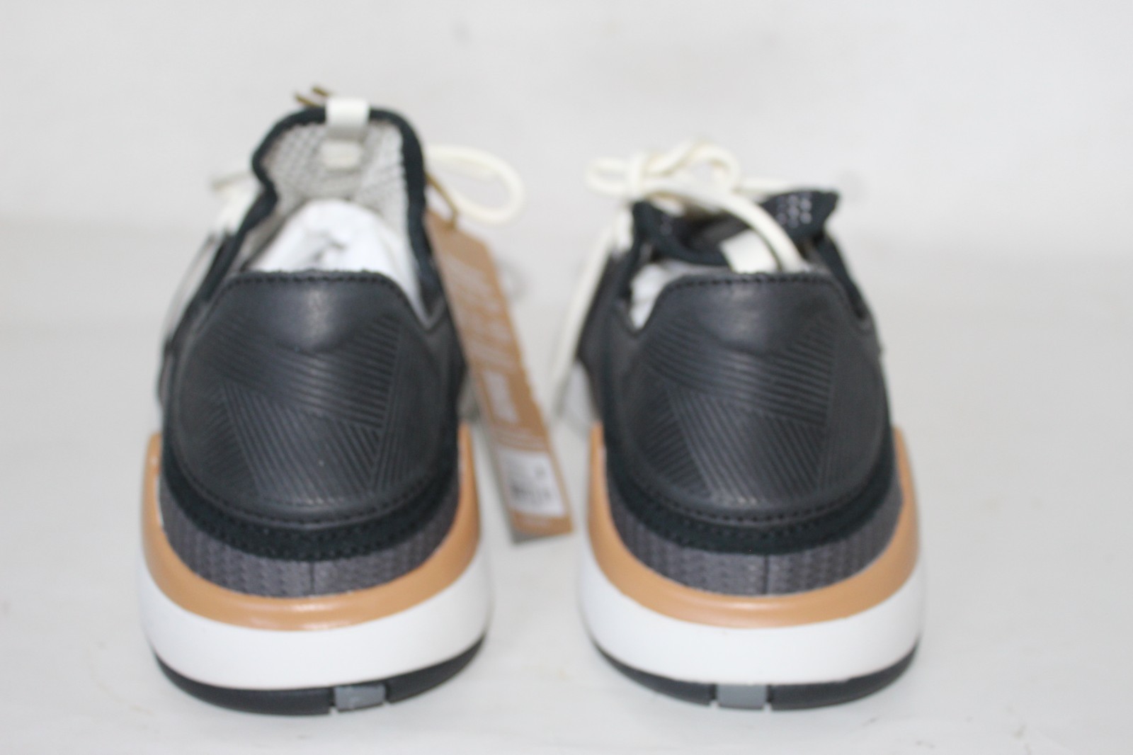 Olukai Men’s MIO Li Rock/Natural Synthetic/Mesh Sneakers Size 8.5