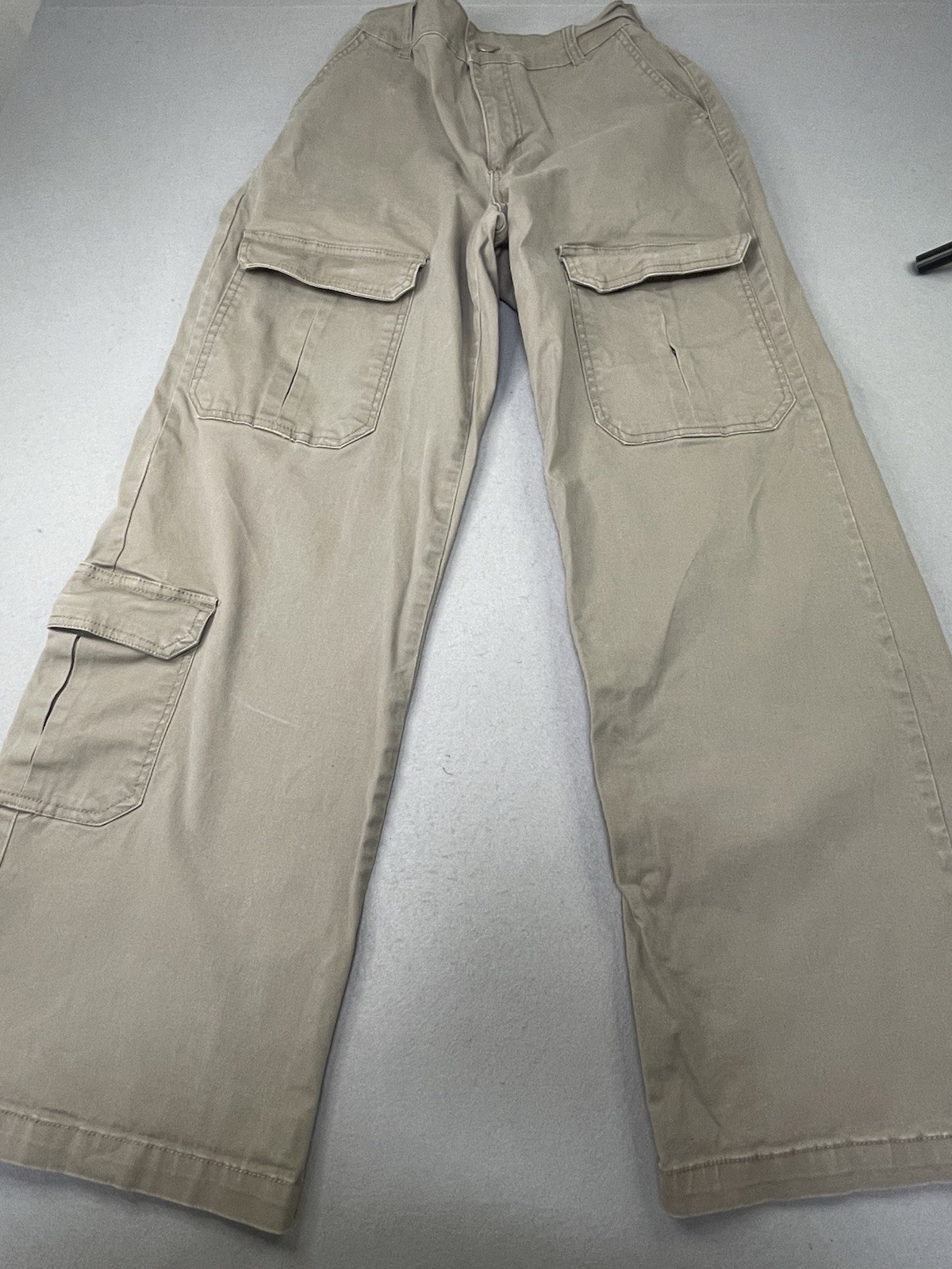 Forever 21 Beige Twill Cotton Cargo Pants S Elastic Waist Pockets Straight Leg