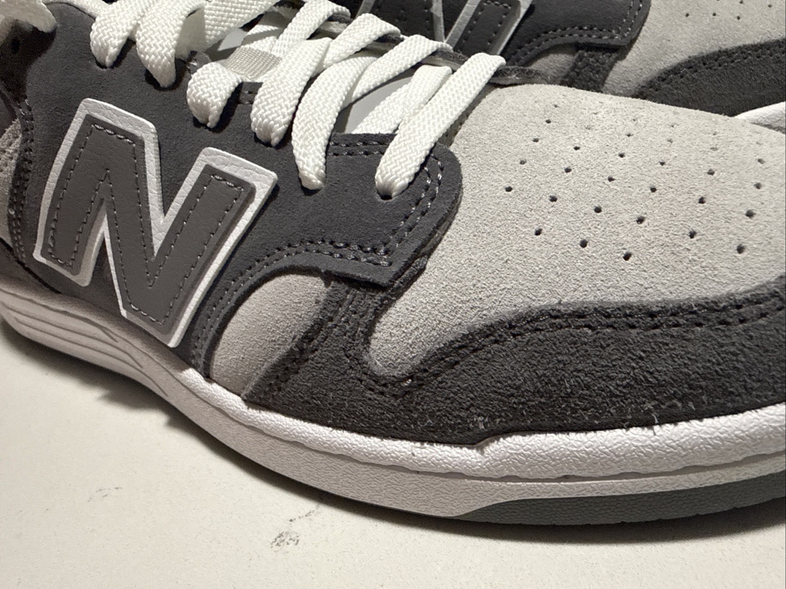 Unisex Sneakers & Athletic Shoes New Balance Classics BB480LEC. 10M. 11.5W