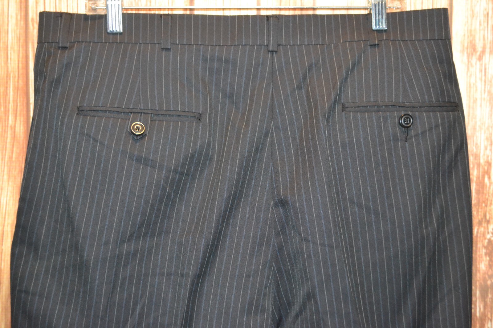 Haggar Men Black Pinstripe Daul Vented 3 Front Button Suit Sz 42R Wst 36×28