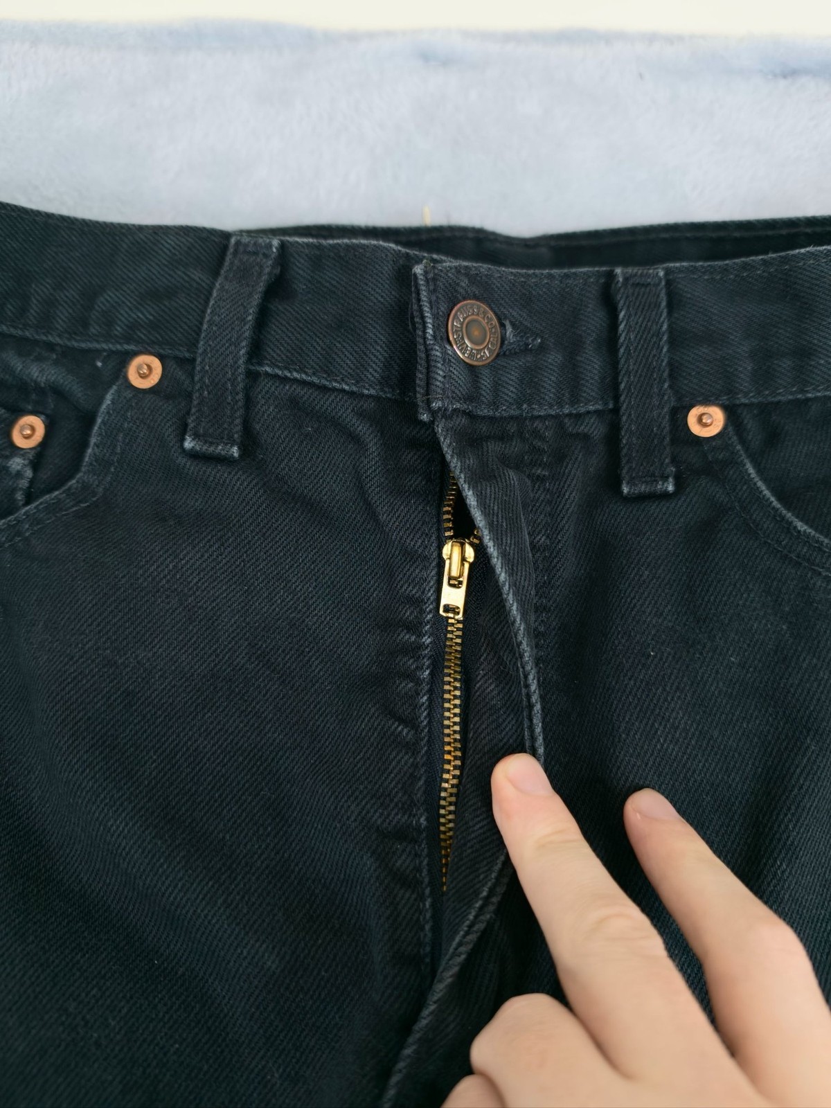 VINTAGE Levi’s 615 Denim Jeans Fits W31 L30 Mens Black Straight Leg Orange Tab