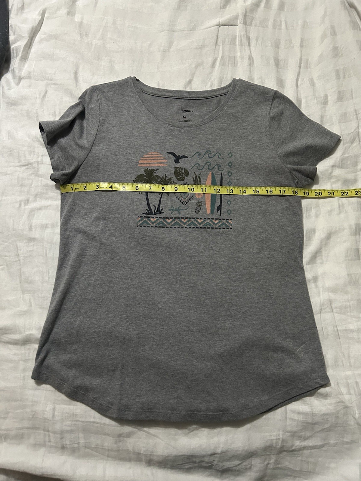 Sonoma Women’s T-shirt Lot Of 4 Size Medium Gray Olive Coral GUC