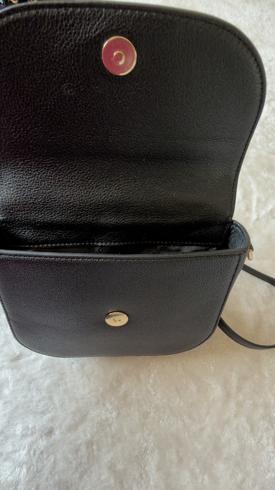 Michael Kors Small Black Pebbled Crossbody Bag Gold Hardware Magnetic Closure