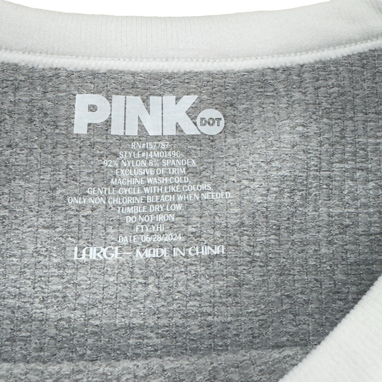 Pink Dot Long Sleeve rew Neck Crop Top Gray 92% Nylon 8% Spandex Womens Large