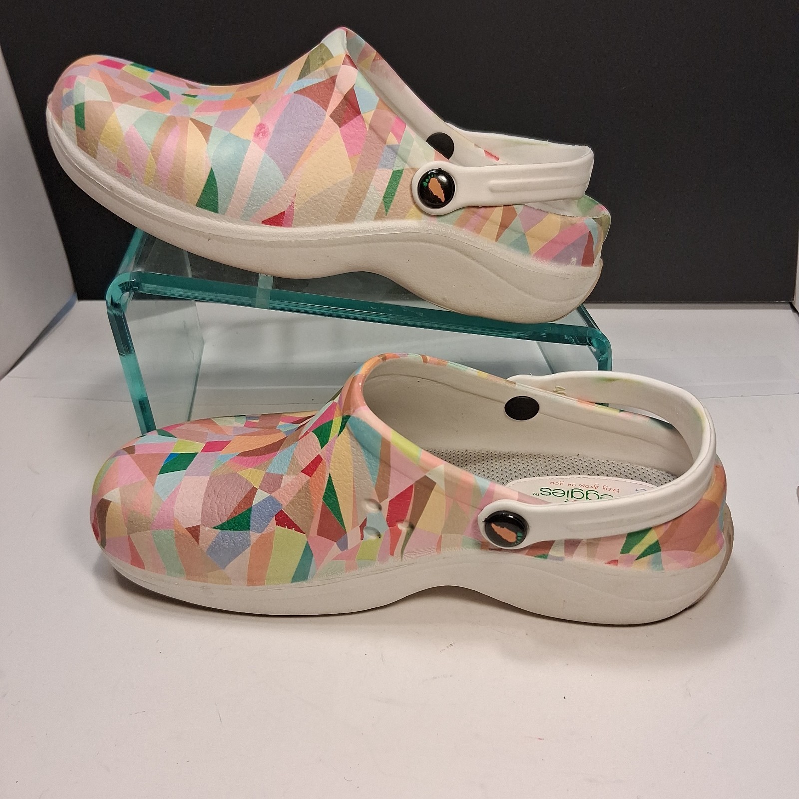 “Veggies” Croc Alternative Multi-color Padded Removable Insole Clogs Size 9