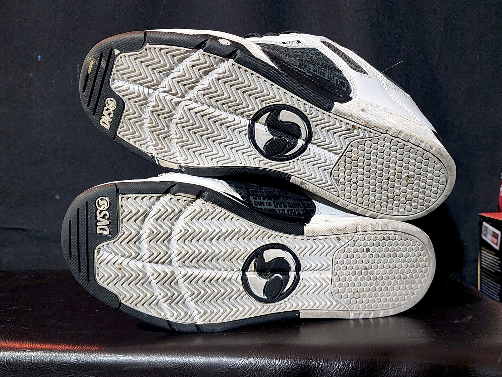 2011 Vintage DVS Enduro Heir – White/Black/Print – Size 10.5 *Exclusive* Bexley