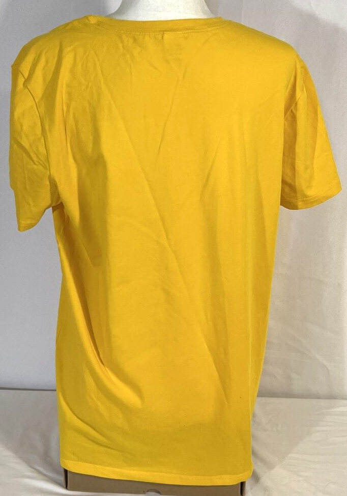 Misses “TEA Shirt” Size XL Yellow 95% Cotton 5% Spandex S/S Graphic T-Shirt