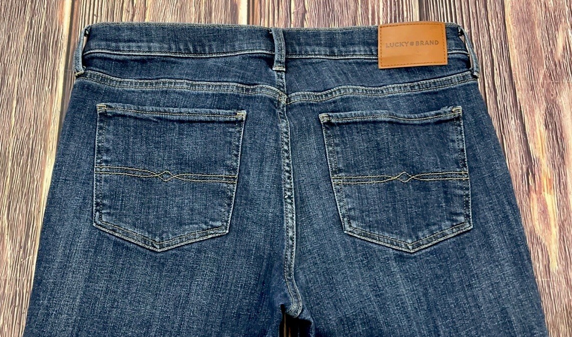 🌺 Lucky Brand Women’s Sweet Mid Rise Boot Blue Denim Jeans – Size 12/31R