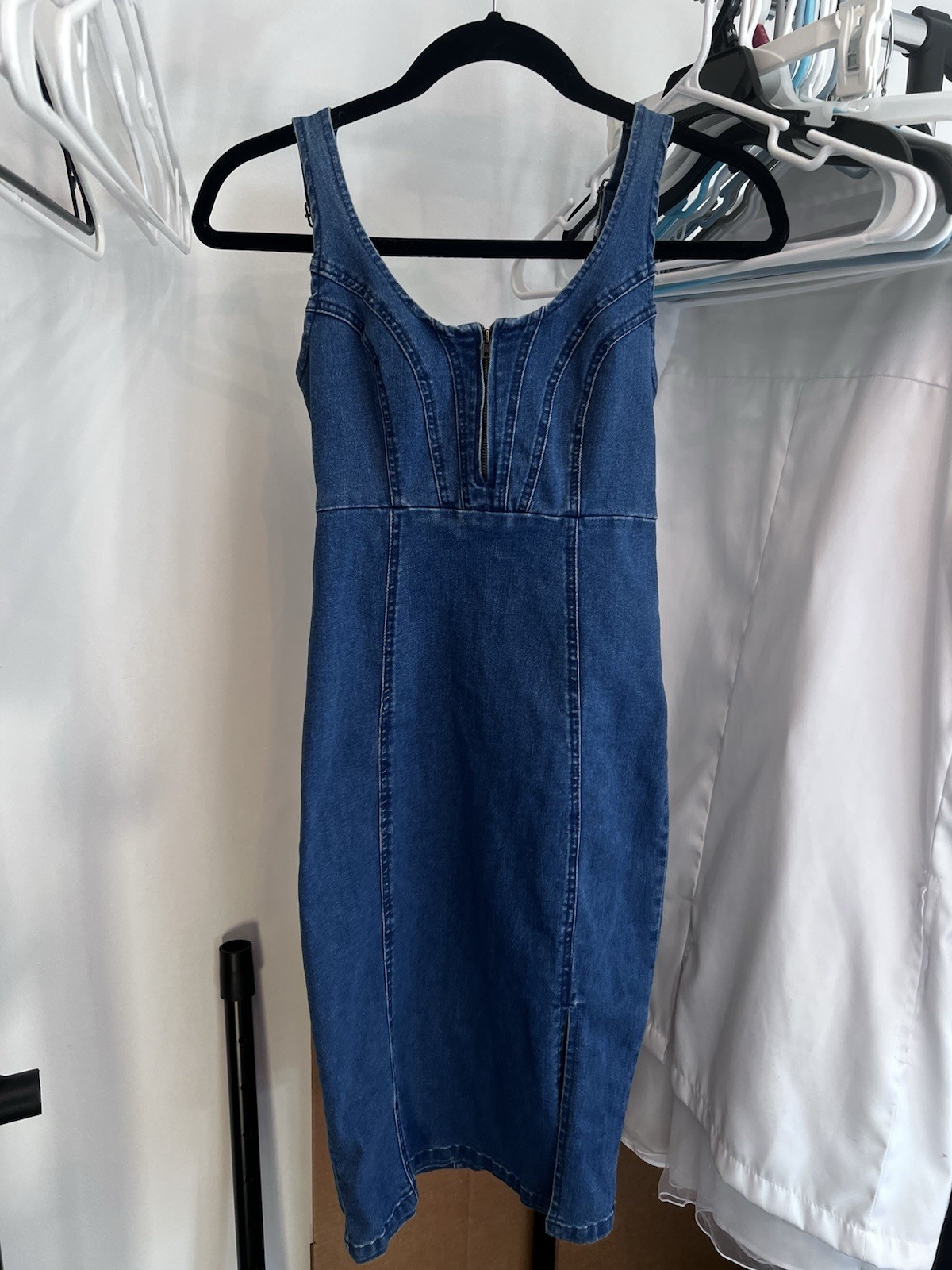 Women’s Denim Bodycon Midi Dress XS Sleeveless Stretch Blue Zip Back
