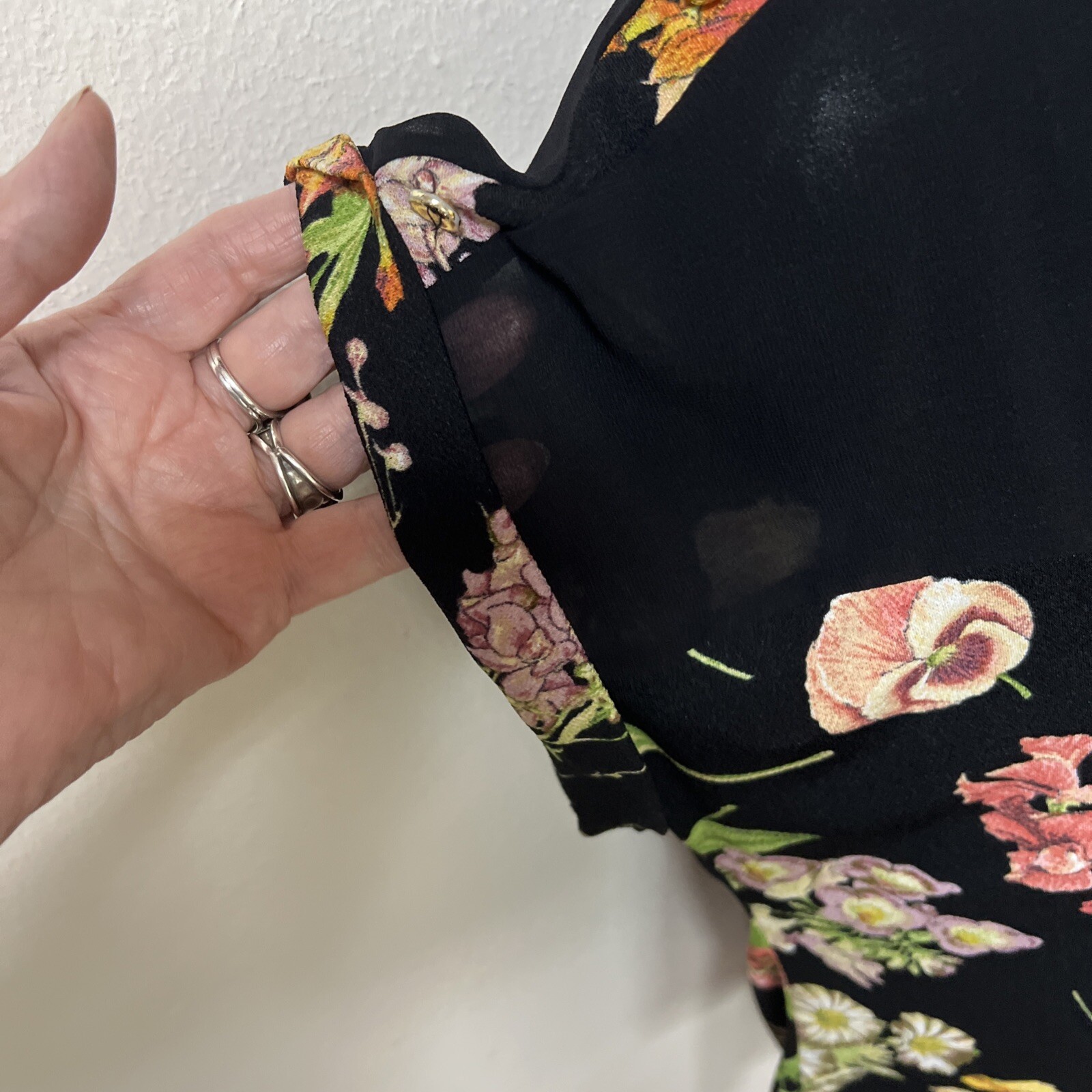 Floral Chiffon Top Black Yoke Cap Slv Brass Button Accent Cottage Festive Sz 1X